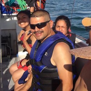 Meet your Posher, Emilio